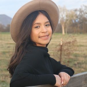 Meet your Posher, Mariah